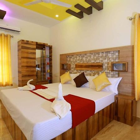 Dayout Regency Alappuzha Экстерьер фото